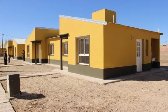 Río Negro lanza el programa de viviendas Camino a Casa thumbnail