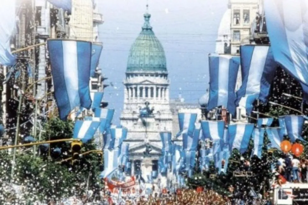 10 de diciembre – 40 años de la Restauración de la democracia en Argentina  – Tribunal Electoral de la Provincia de Misiones
