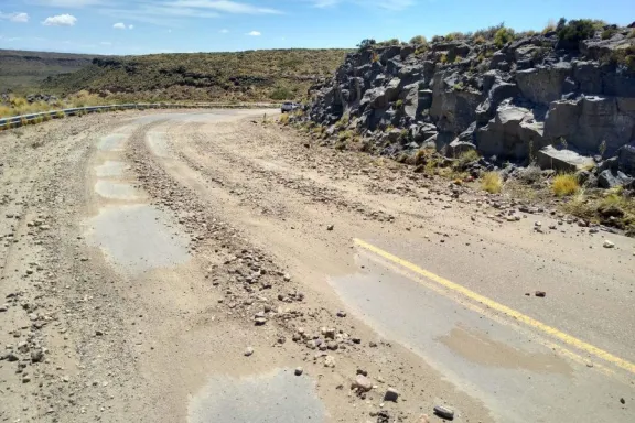 La Ruta 40 en el sector de El Sauce se encuentra transitable con ...