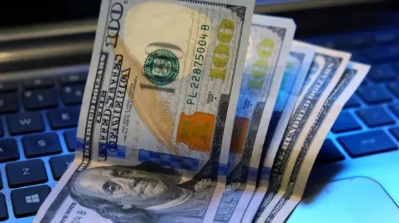 Dólar blue imparable: aceleró suba y cruzó la barrera de los $1.200 thumbnail