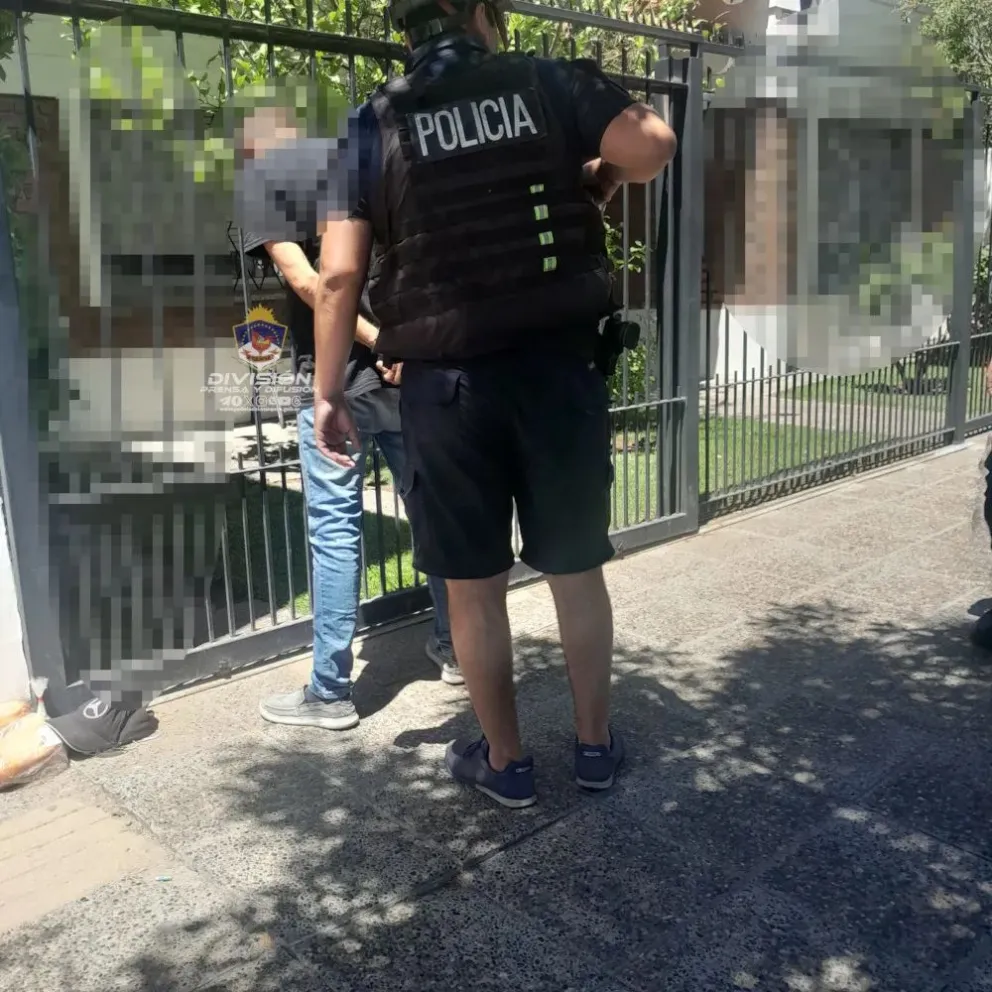 Demorados Por Ocasionar Disturbios En La Vía Pública Noticiasnqn 4903