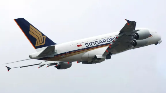 Un muerto y varios heridos por turbulencias en un vuelo de Londres a Singapur thumbnail